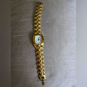 Oscar de la Renta vintage watch